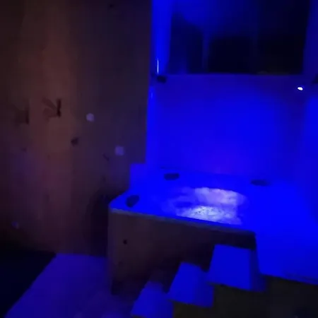Vila Gite Le 159 Avec Sauna Et Jacuzzi